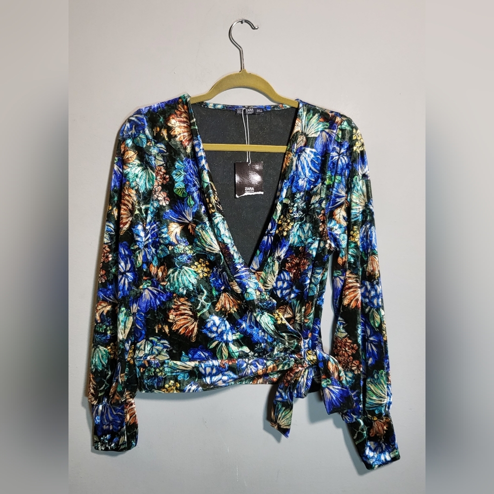 ZARA Plush Floral Top | Crushed Velvet |Faux Wrap | Cropped | size S